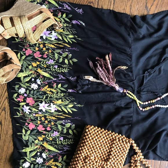 Old Navy Floral Top - Picture 8 of 8